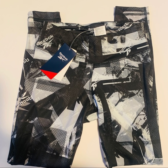 Rebook Workout MYT AOP Leggings - Picture 2 of 6